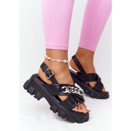 Sandalias Hollywood con plataforma y cadena en negro 2