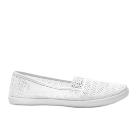 Zapatillas blancas caladas con circonita Annabella blanco 1