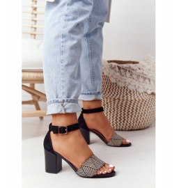EVE Sandalias de luna de miel negras con trenzado en una barra beige negro 3