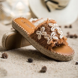 Seastar Chanclas trenzadas con conchas marrón 4