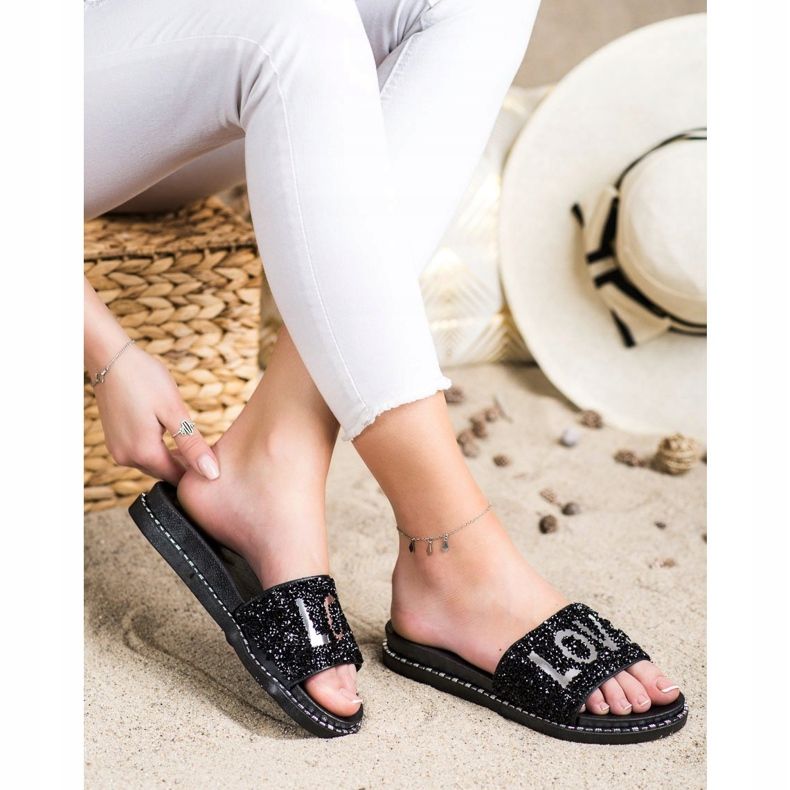 SHELOVET zapatillas Love con plataforma negro 1