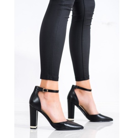 Diamantique Bombas con estilo en Spitz negro 5