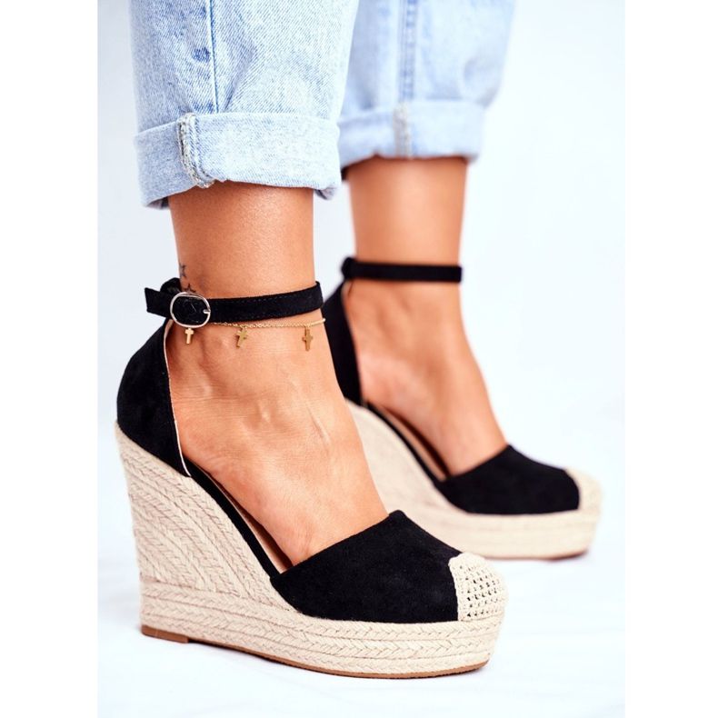 MSMG Sandalias de cuña de aguacate negras con trenzas negro 1