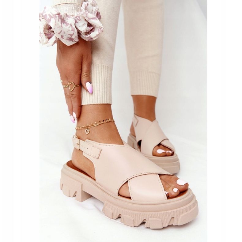 Sandalias de cuero en la plataforma Lewski Shoes 3018-0 Beige 1