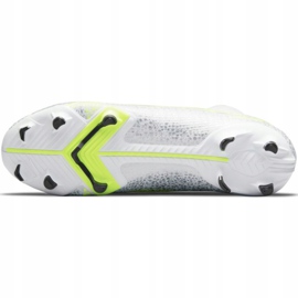 Zapatos de fútbol Nike Mercurial Superfly 8 Academy FG / MG M CV0843 107 gris plata 4