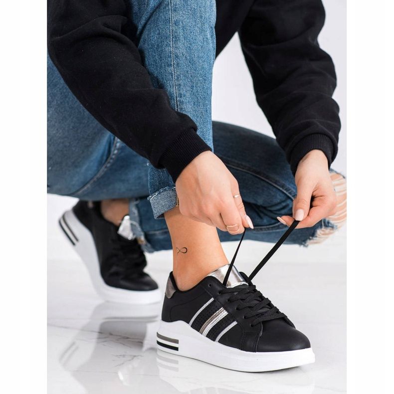 SHELOVET Zapatos deportivos negros casuales plata 1