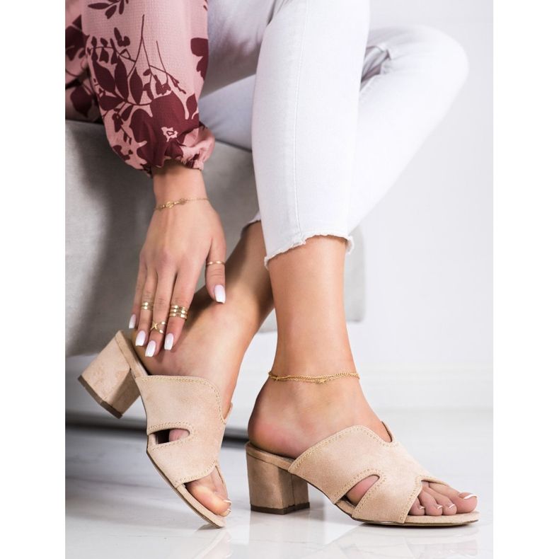 S. BARSKI Pantuflas de gamuza elegantes beige dorado 2