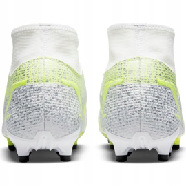 Zapatos de fútbol Nike Mercurial Superfly 8 Academy FG / MG CV0843 107 plata 3