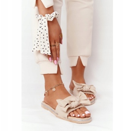 MSMG Zapatillas Andrea Beige De Goma Con Lazo 2