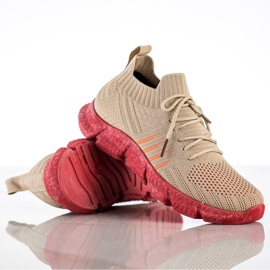 SHELOVET Zapatillas caladas en la plataforma beige 1