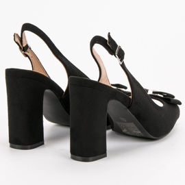SHELOVET Sandalias en una barra negro 7