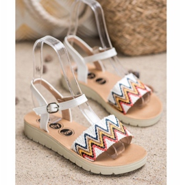 SHELOVET Sandalias casuales blanco 2