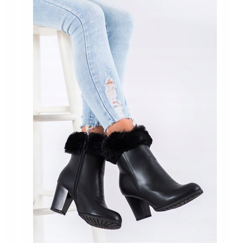 Goodin Botas en un poste con piel negro 1