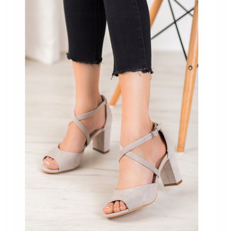 Sandalias VINCEZA de ante gris 1