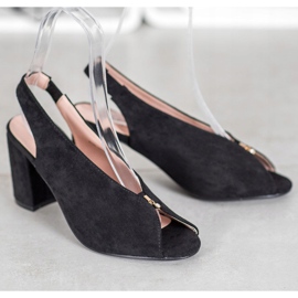 Zapatos elegantes en un poste VINCEZA negro 4