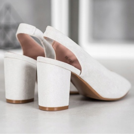 Zapatos elegantes en un poste VINCEZA plata 3