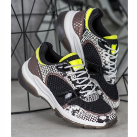 Kylie Cómodas zapatillas deportivas con estampado de serpiente negro multicolor 1