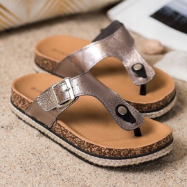 Chanclas en la plataforma VINCEZA gris 3