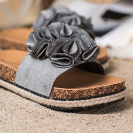 Pantuflas Cómodas Con Flores VINCEZA gris 4