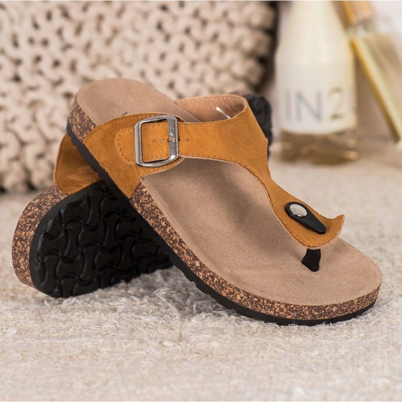 Cómodas chanclas VINCEZA marrón 1