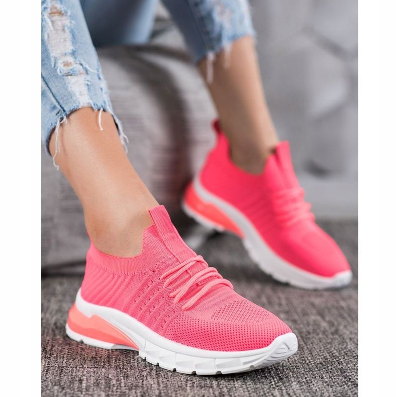 Bella Paris Zapatillas caladas rosado 1