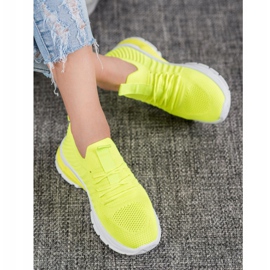 Bella Paris Zapatillas caladas amarillo 1