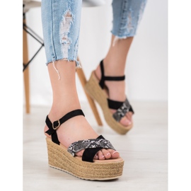 SHELOVET Sandalias Cuña Estampado Serpiente negro 1