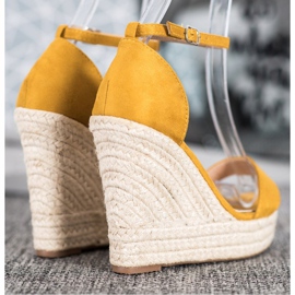 SHELOVET Sandalias de cuña sexy amarillo 2