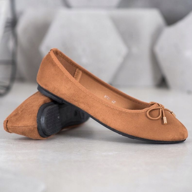 Clowse Bailarinas de ante marrón 1