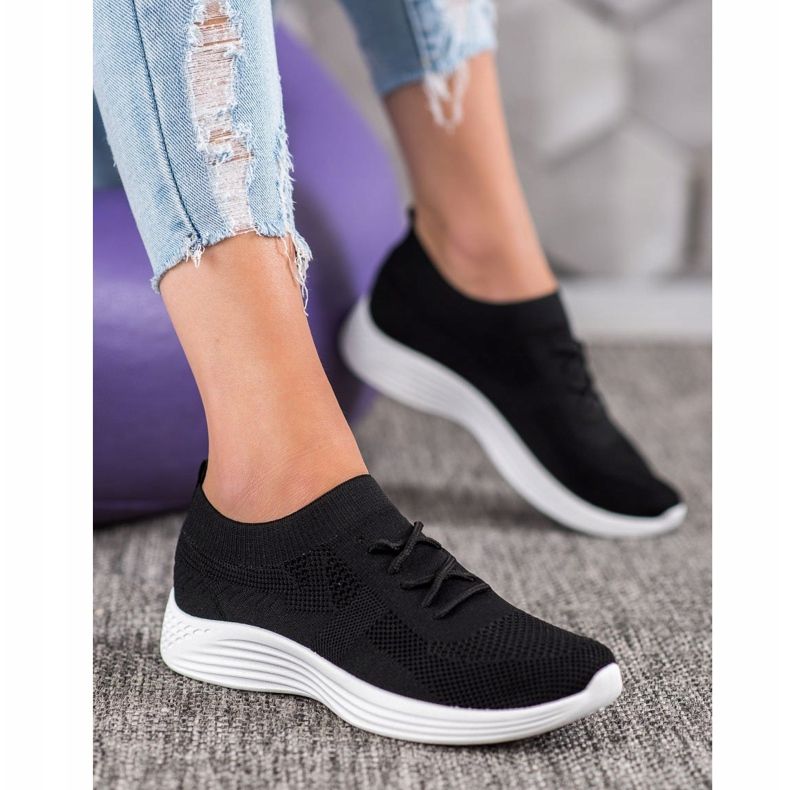 SHELOVET Zapatos negros calados 1