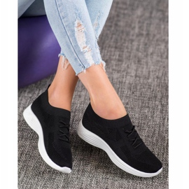 SHELOVET Zapatos negros calados 2