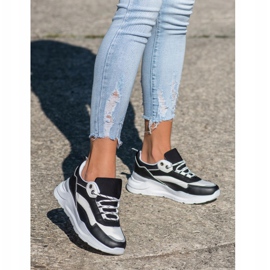 SHELOVET Zapatillas con cordones con estilo blanco negro 2