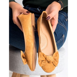 Sixth Sense Bailarina con un lazo amarillo 1 Sixth Sense Bailarina con un lazo amarillo 1