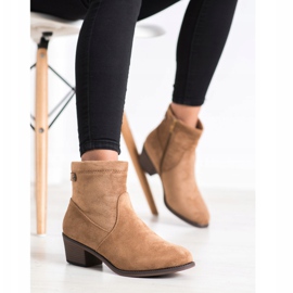 Camo Botas casuales en un poste beige 2