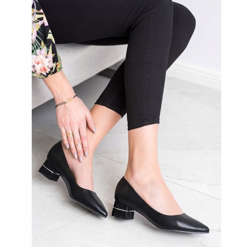 Goodin Bombas Con Cinturón Decorativo negro 1