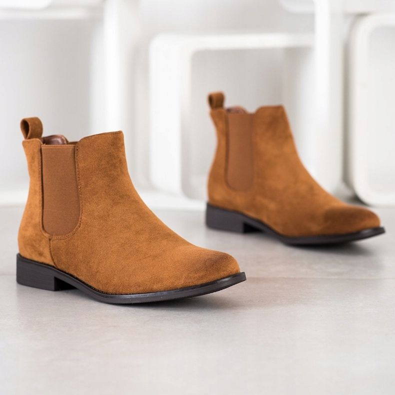 Ideal Shoes Botines Chelsea de ante marrón 1