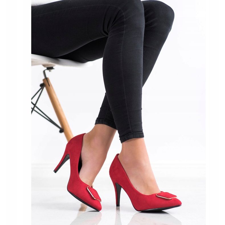 Goodin Bombas con adorno rojo 1