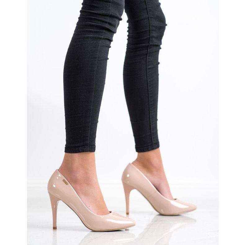 Goodin Bombas lacadas beige rosa 2