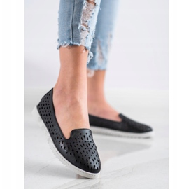 Sabatina Slipons con patrón de calado negro 2