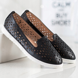 Sabatina Slipons con patrón de calado negro 3