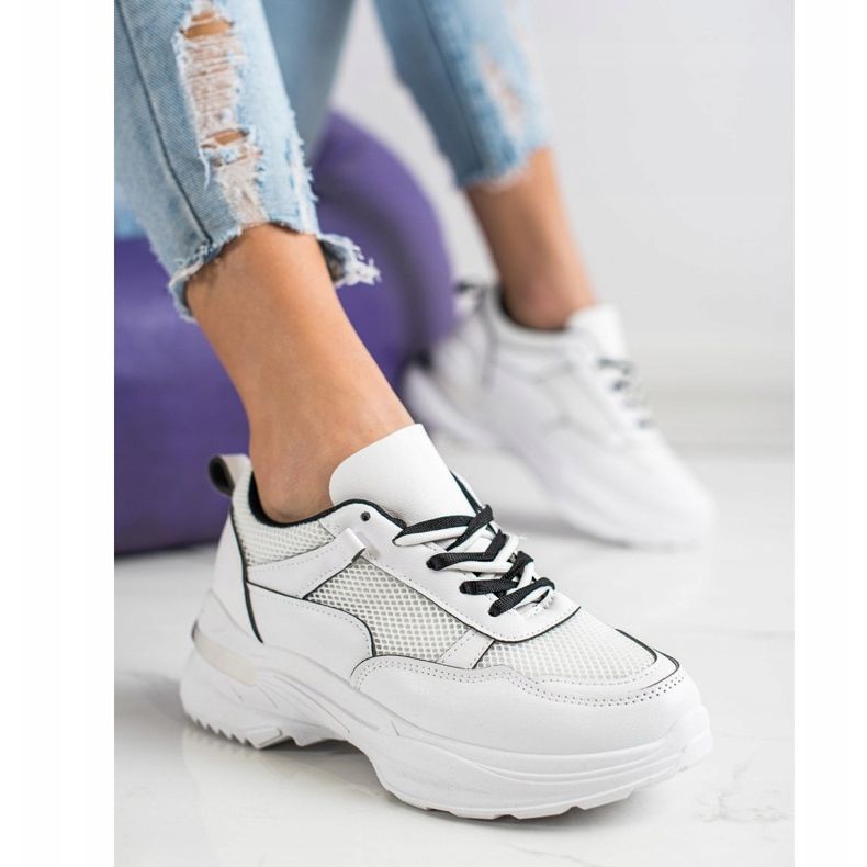 SHELOVET Cómodas zapatillas blancas blanco 2