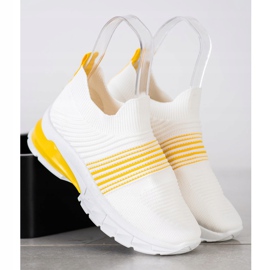 SHELOVET Zapatillas de primavera caladas blanco amarillo 2