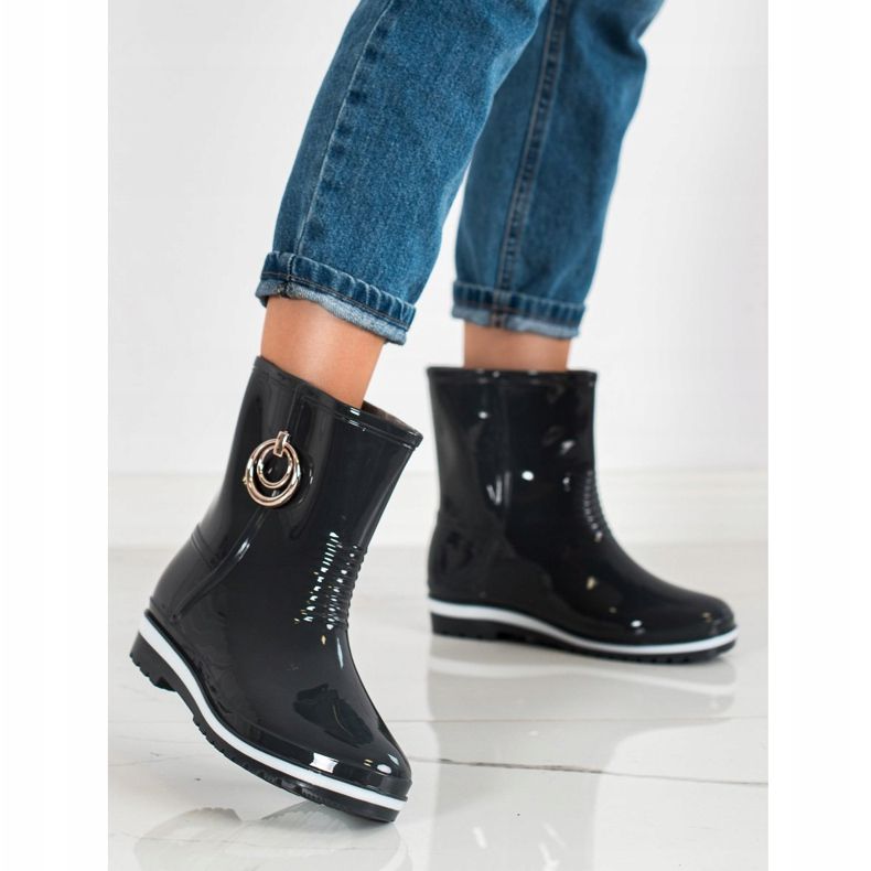 Bona Chanclos con adorno dorado negro 1