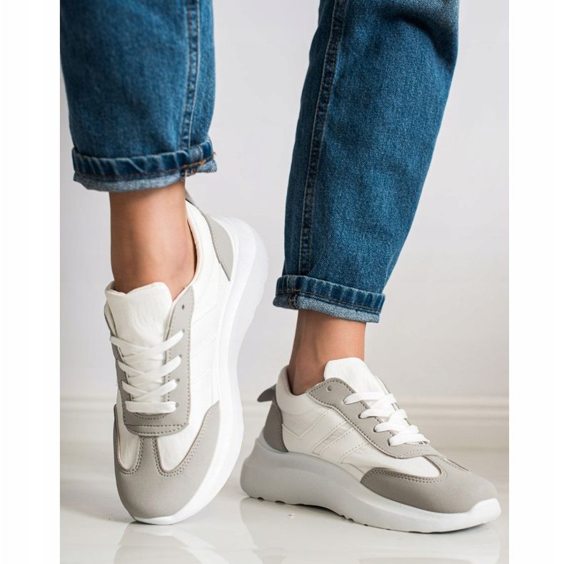 SHELOVET Calzado deportivo en la plataforma blanco 1