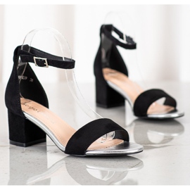 Sandals On A Bar Sergio Leone negro 1