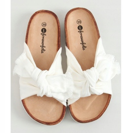 Blanco WS11 Pantuflas de algodón blanco 1 Blanco WS11 Pantuflas de algodón blanco 1