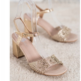 Sandalias VINCEZA brillantes dorado 4