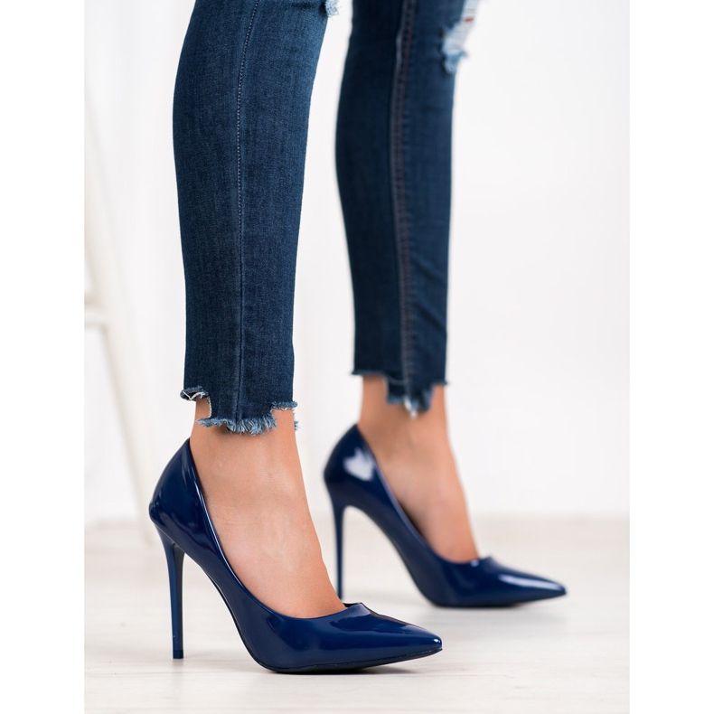 Small Swan Pasadores barnizados azul 2 Small Swan Pasadores barnizados azul 2