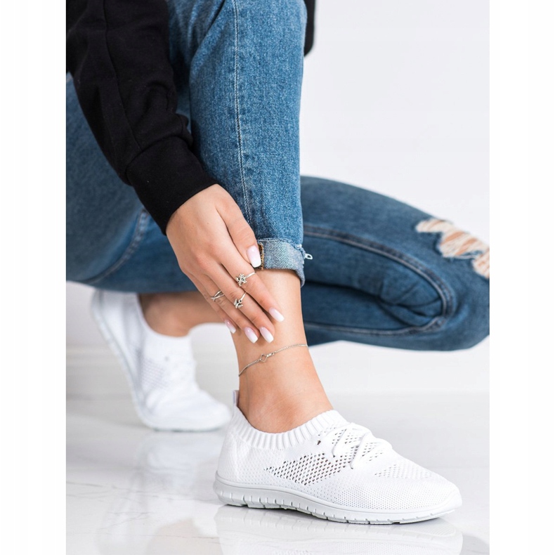 SHELOVET Zapatillas blancas caladas blanco 2