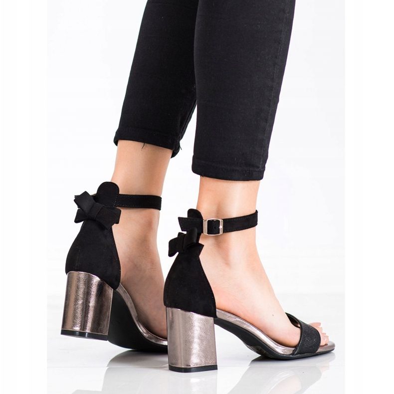 Sandalias Con Lazo VINCEZA negro 2